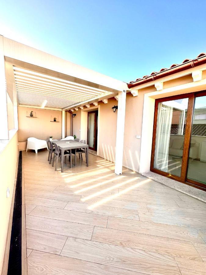 Waterfront Apartment Olbia Zewnętrze zdjęcie